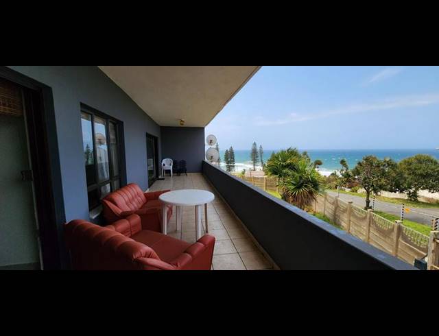 3 BEDROOM APARTMENT FOR SALE IN UMKOMAAS